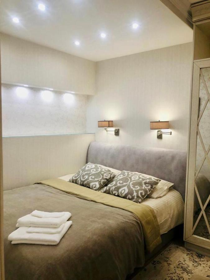 Cozy Studio Apartment In The Center Of Riga Exteriör bild